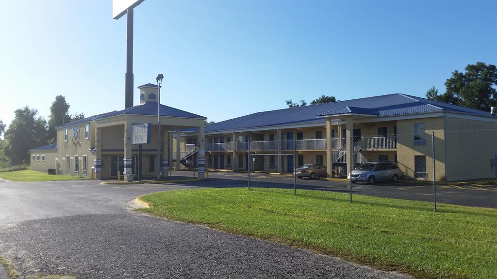 Royal Inn 阿拉楚阿 外观 照片